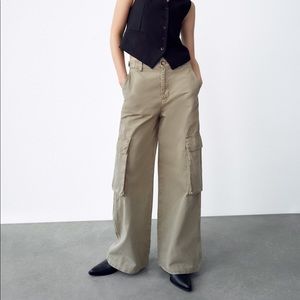 ZARA wide leg cargo pant